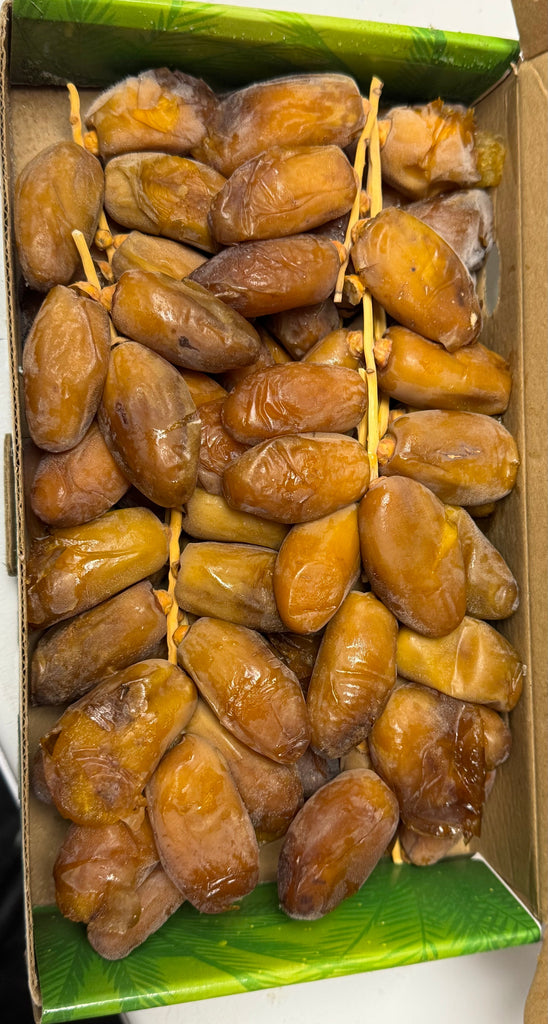 Dates Tayeb Algerian Golden Deglet Nour Branched 1kg FOODS ZaytunaMart.ca